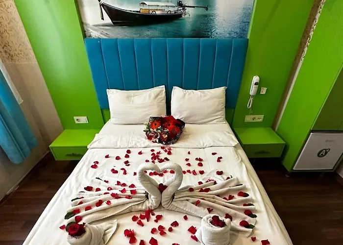 Hotel Megaron